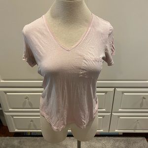 Soft pink T-shirt with pocket